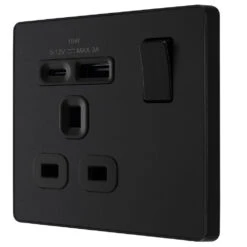 BG Evolve Matt Black 13A A+C USB Socket PCDMB21UAC18B -RS Electrical Supplies BG Evolve PCDMB21UAC18B 1 gang usb socket A and C 18W right