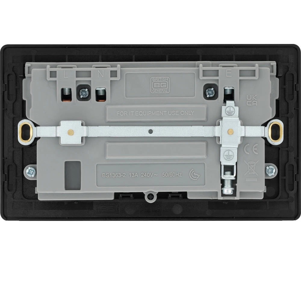BG Evolve Black Chrome 13A Double USB Socket With 22W A+C Ports PCDBC22UAC22B 6 BG Evolve Black Chrome 13A Double USB Socket With 22W A+C Ports PCDBC22UAC22B - Image 4