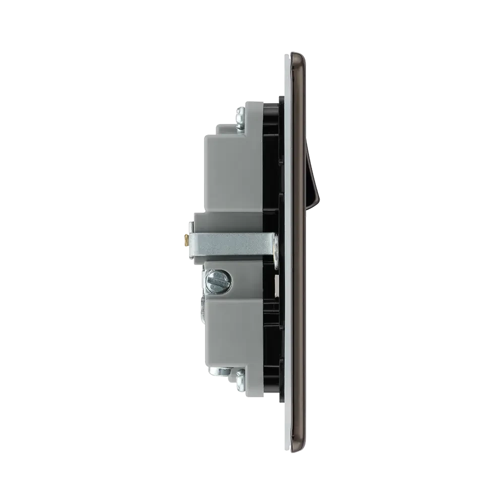 BG Nexus Screwless Black Nickel 13A Single USB A+C Socket FBN21UAC18B 5 BG Nexus Screwless Black Nickel 13A Single USB A+C Socket FBN21UAC18B - Image 3