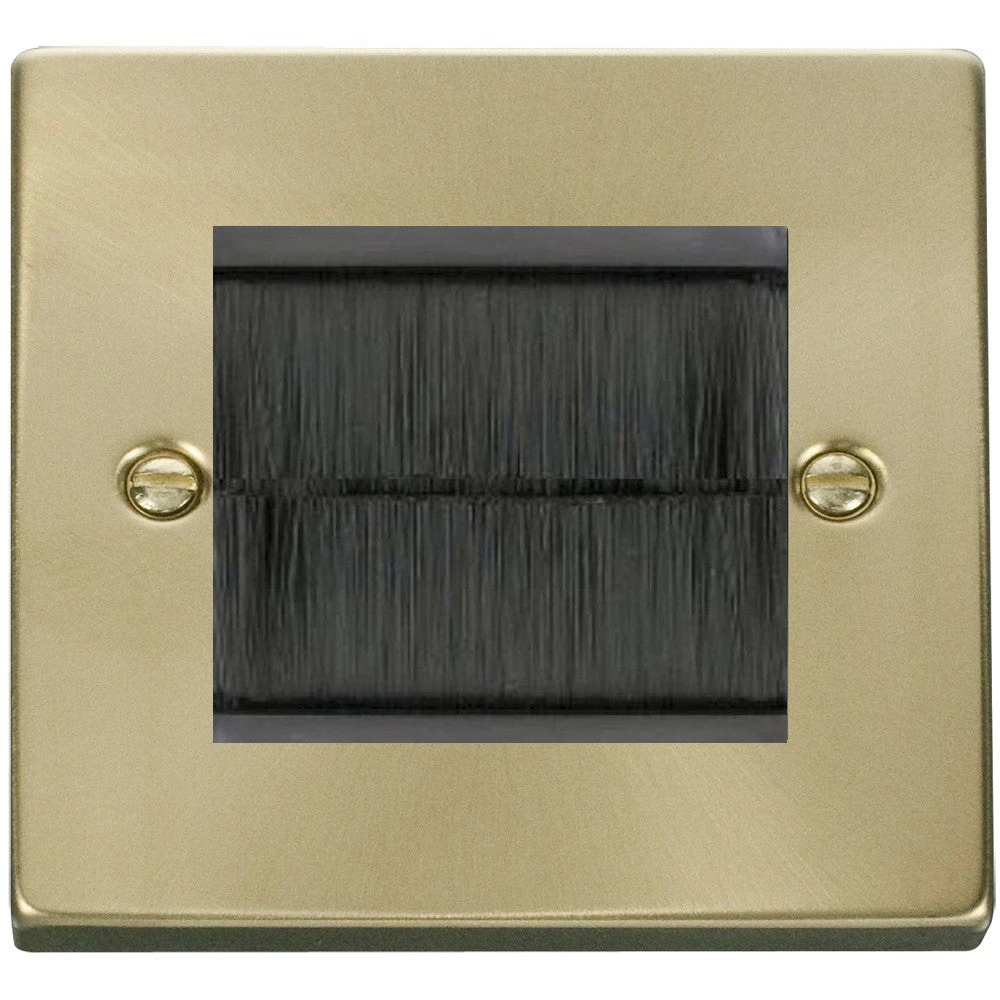 Click Deco Satin Brass 2G Cable Brush Outlet VPSBBRUSHBK 3 Click Deco Satin Brass 2G Cable Brush Outlet VPSBBRUSHBK
