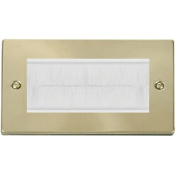 Click Deco Satin Brass 4G Cable Brush Outlet VPSB4BRUSHWH