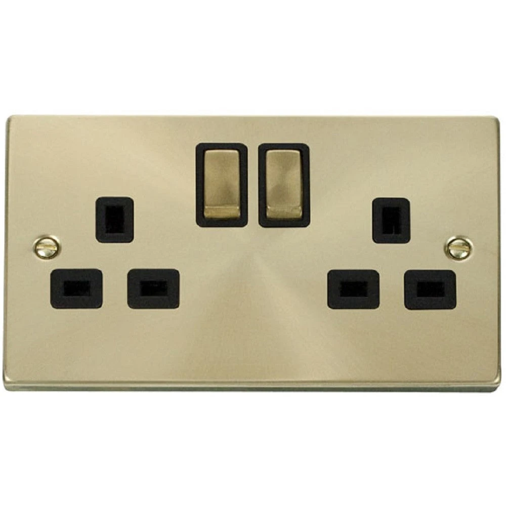 Click Deco Satin Brass 13A Double Socket VPSB536BK 3 Click Deco Satin Brass 13A Double Socket VPSB536BK
