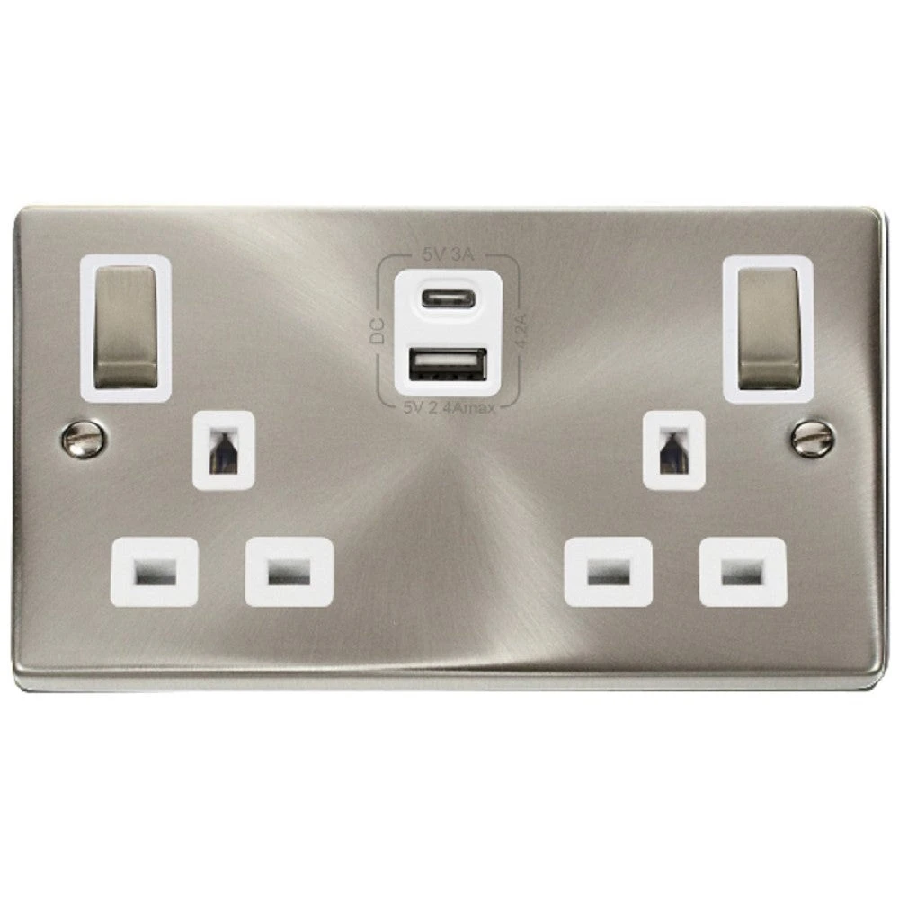 Click Deco Satin Chrome 13A Double A+C USB Socket VPSC586WH 3 Click Deco Satin Chrome 13A Double A+C USB Socket VPSC586WH