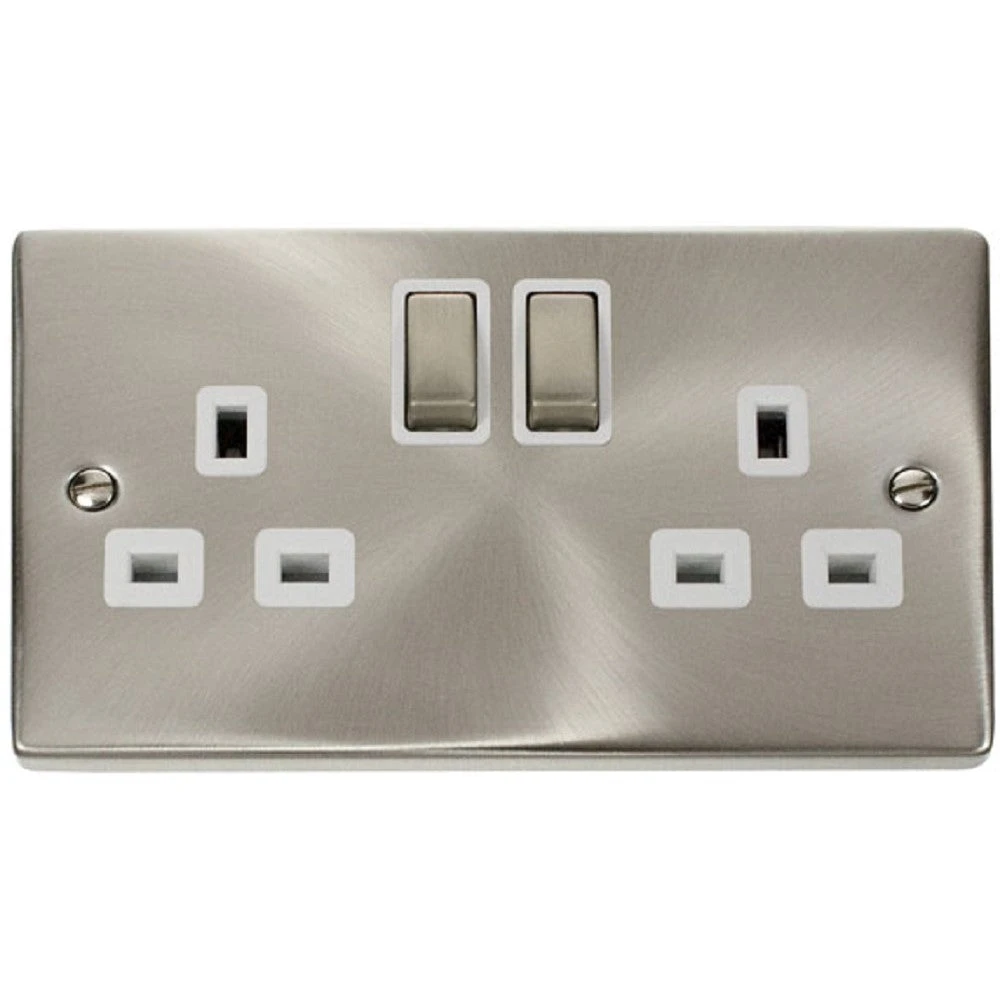 Click Deco Satin Chrome 13A Double Socket VPSC536WH 3 Click Deco Satin Chrome 13A Double Socket VPSC536WH