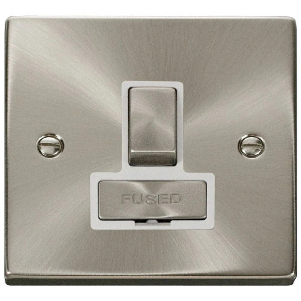 Click Deco Satin Chrome 13A Switched Spur VPSC751WH 3 Click Deco Satin Chrome 13A Switched Spur VPSC751WH