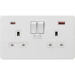 Knightsbridge Screwless Matt White Double A+C USB Socket SFR9945MW