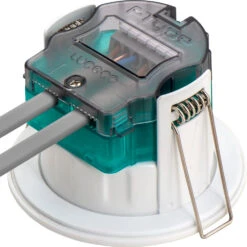 Luceco FType Essence Flat Downlight Warm White EFTF5W30 -RS Electrical Supplies Luceco F Type Essence Flat Fire Rated Downlight Warm White EFTF5W30 wiring