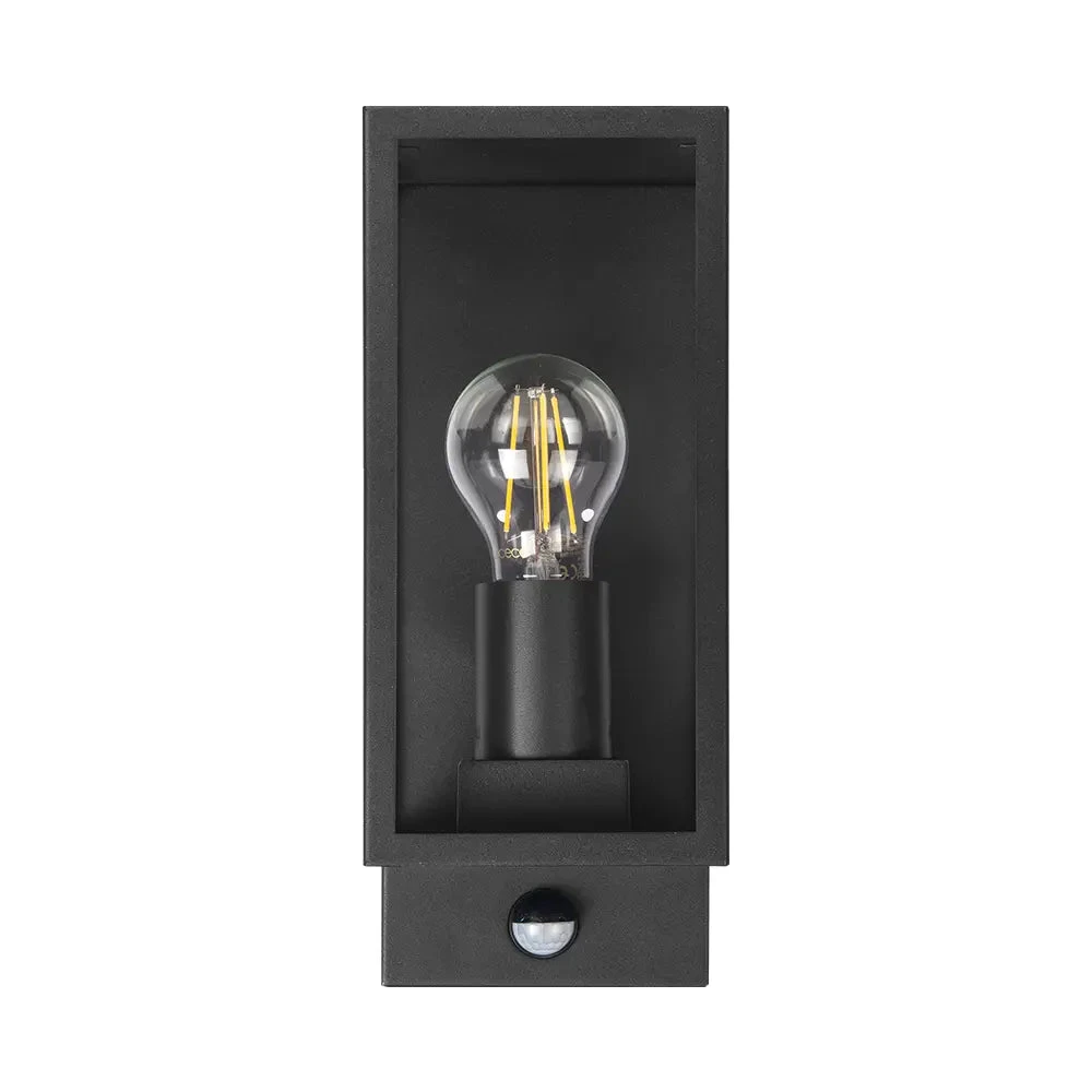 Luceco Azurar Coach Lantern With PIR LEXDGLWSBP 4 Luceco Azurar Coach Lantern With PIR LEXDGLWSBP - Image 2