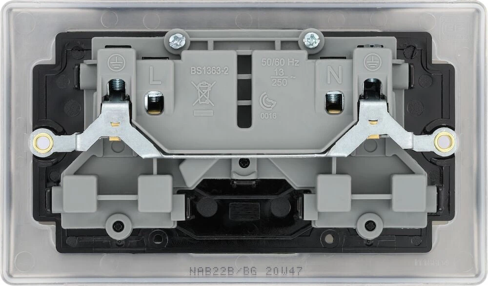 BG Nexus Metal Antique Brass 13A Double Socket NAB22B 6 BG Nexus Metal Antique Brass 13A Double Socket NAB22B - Image 4