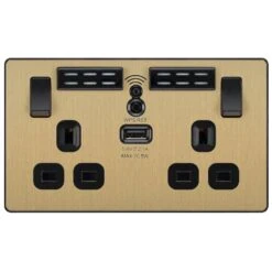 BG Evolve Satin Brass WiFi Extender With 13A Double USB Socket PCDSB22UWRB