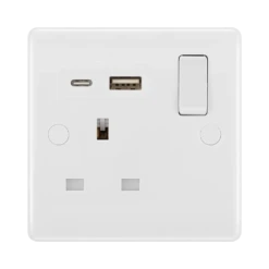 BG White Moulded 13A Single Type A+C USB Socket 821UAC18