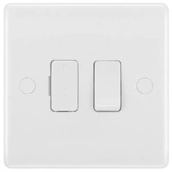 BG White Moulded 13A Switched Spur With Flex 851