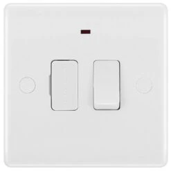 BG White Moulded 13A Switched Spur With Neon And Flex 853