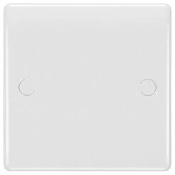 BG White Moulded 25A Flex Outlet Plate 858