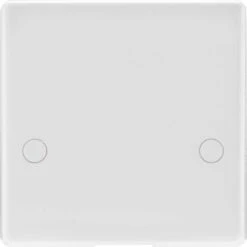 BG White Moulded 45A Cooker Outlet Plate 879