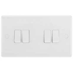 BG White Moulded 4G 2W Light Switch 844