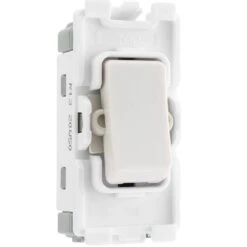 BG White Moulded PVC 20A Intermediate Grid Module R13