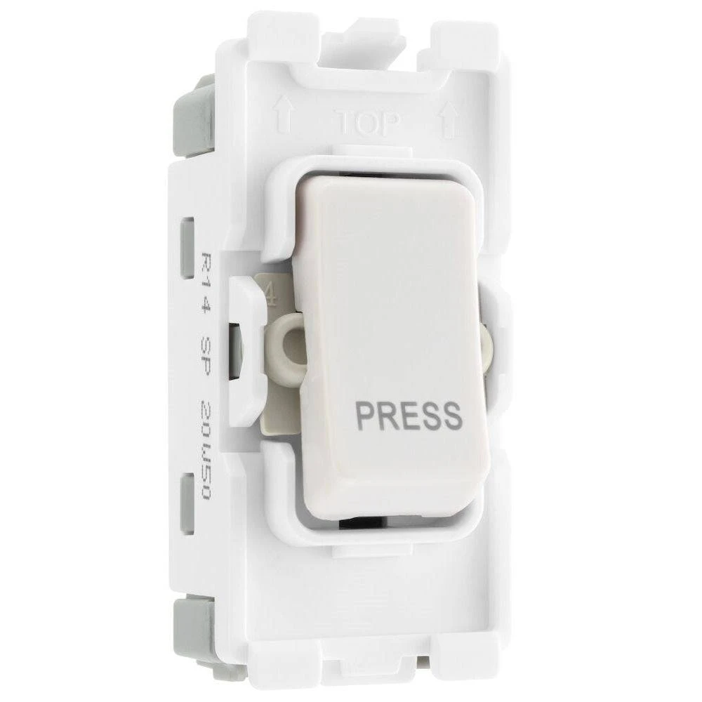 BG White Moulded PVC 20A Retractive Grid Module R14 3 BG White Moulded PVC 20A Retractive Grid Module R14