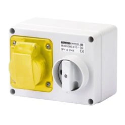 Gewiss Interlocked Switched Socket 32A 2P & E 110V GW66012